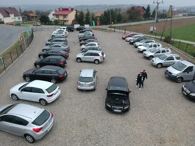 PlanetCar Pewne Używane Samochody Premium